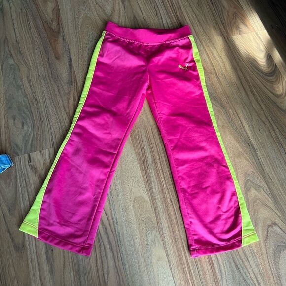 - Puma| Track pants - size 5 - Picture 1 of 2